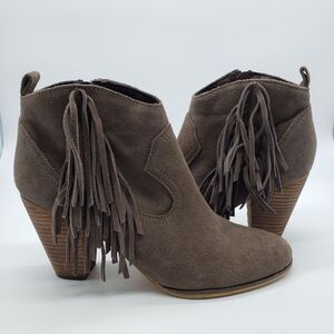 Steve Madden Boots Womens Size 9.5M Brown Suede Fringe Ankle Block Heel Western